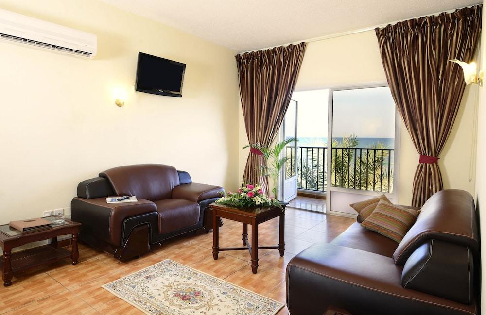 Resort Sur Beach Holiday Εξωτερικό φωτογραφία