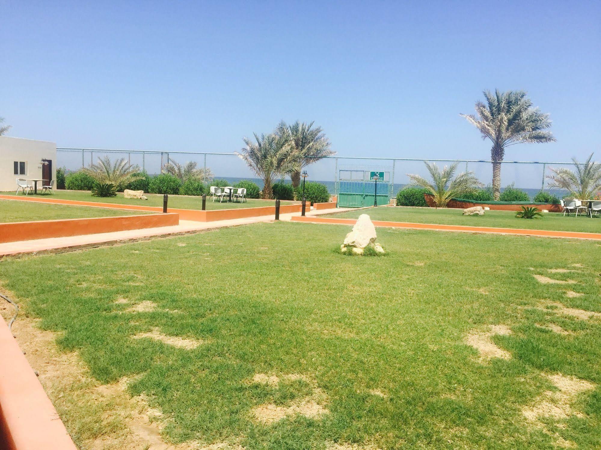 Resort Sur Beach Holiday Εξωτερικό φωτογραφία